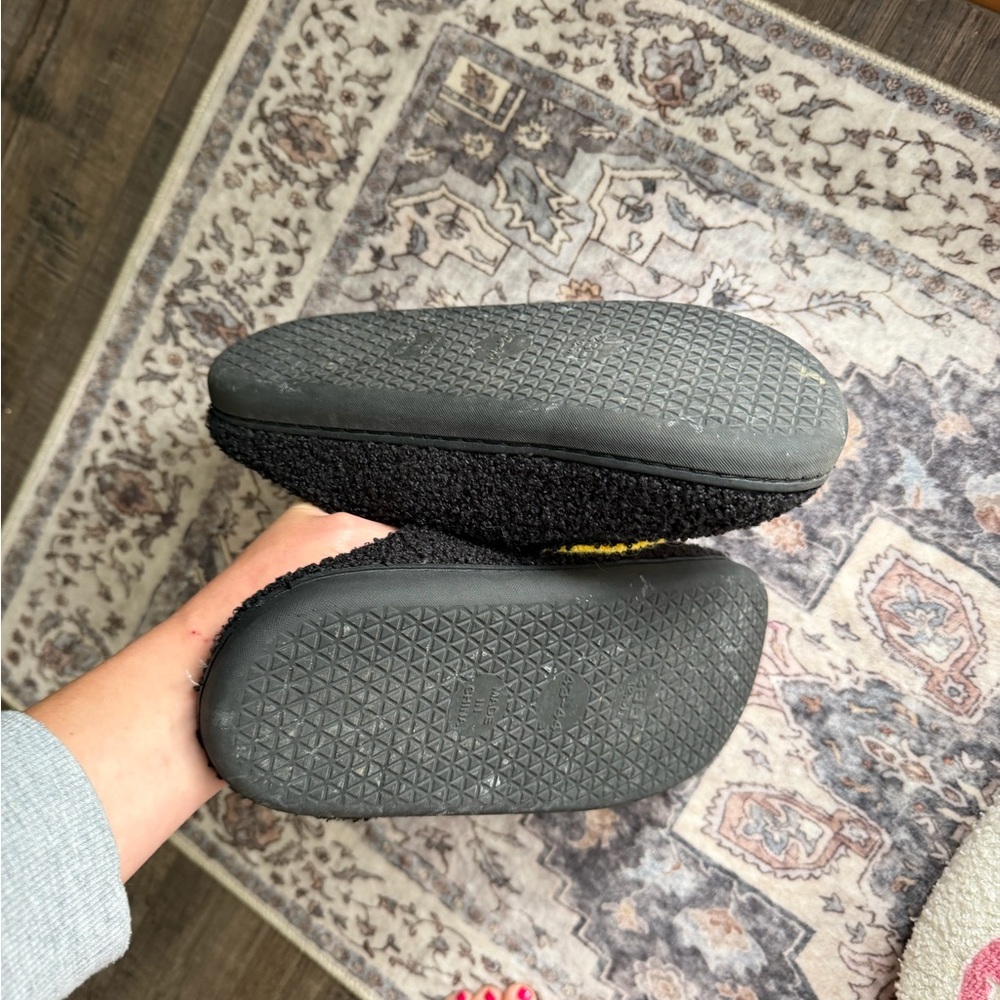 Smiley Slippers (bundle) - Picture 3 of 5